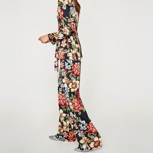 Never Worn Zara Floral Trousers